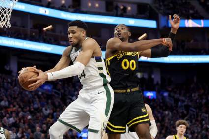 Ex-NBA Exec Floats Giannis to Warriors Trade Package