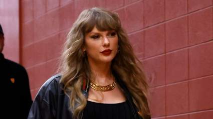 Taylor Swift News Surfaces Amid Chiefs-Titans Game