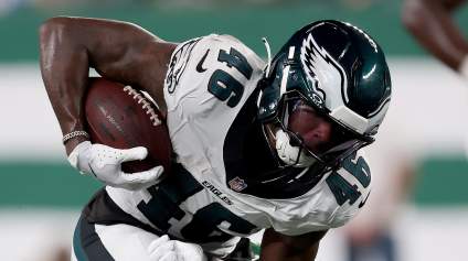 Eagles Lose 6-foot-2, 205-Pound WR to AFC East
