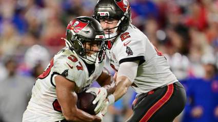 Buccaneers Make Final Decision on RB Following 6-Game Suspension