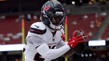 Texans Shuffle RBs, Add Former Eagles Draft Pick in Late Roster Shake-Up