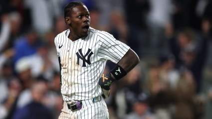 Yankees Could Make Stunning Move Involving Fan-Favorite Amid Quiet Offseason