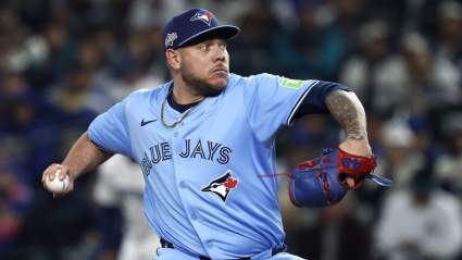 Blue Jays Make Stunning Move Involving $32 Million Pitcher