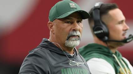 Packers Fans Call for Veteran Coach’s Firing After Collapse to Bears