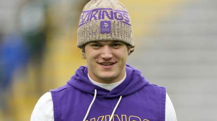 Vikings Predicted to Reunite With Former QB Amid J.J. McCarthy’s Struggles
