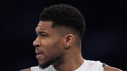 Bucks Locker Room Damaged by Giannis Antetokounmpo Situation per Report