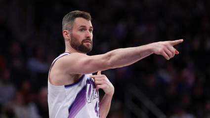 Utah Jazz Vet Turns Back the Clock In Win