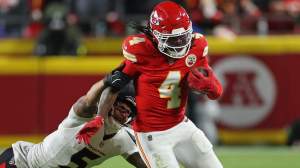 Chiefs' Rashee Rice injury update headlines Week 16 news.