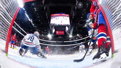 Oilers Linked with Future Hall of Famer to Fix Goaltender Woes