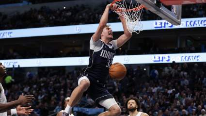 Major Mavericks Shift Helps Cooper Flagg Remain NBA’s No. 1 Rookie