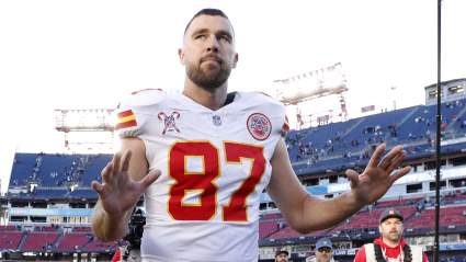 Travis Kelce Retirement Buzz Has Chiefs Fans Reacting in Unique Way