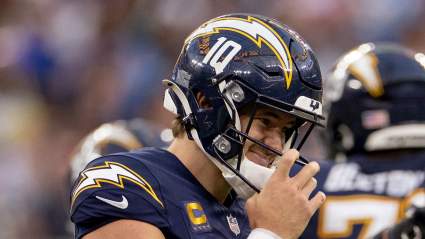 Broncos Get Shocking Justin Herbert News Before Chargers Finale