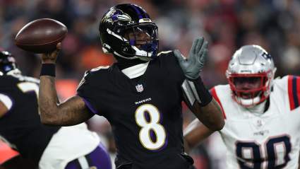 Ravens Get Bad News on QB Lamar Jackson After SNF Injury
