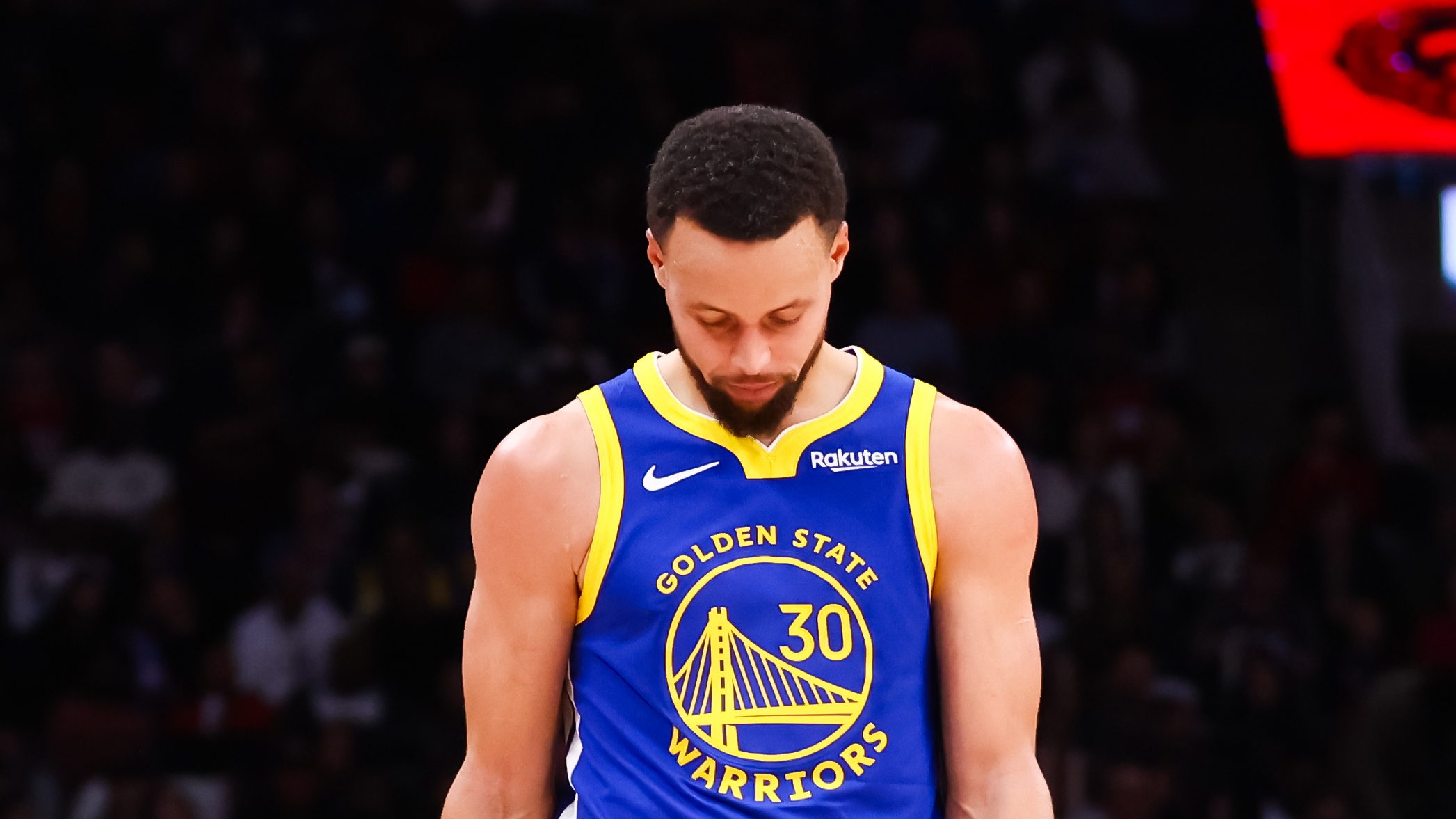 Warriors Unsure of Stephen Curry's Status After 'Brutal' Loss - HEAVY
