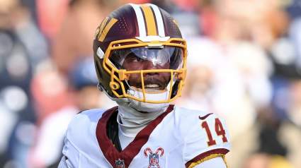 Commanders Could Start Record-Setting QB in Eagles Finale