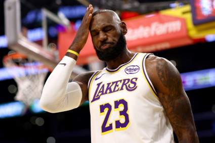 Lakers’ LeBron James Urged to Retire Amid ‘Defensive Liability’ Label
