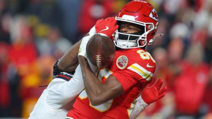 Chiefs Expected to Sit $1.1 Million Wide Receiver Sunday With Serious Condition