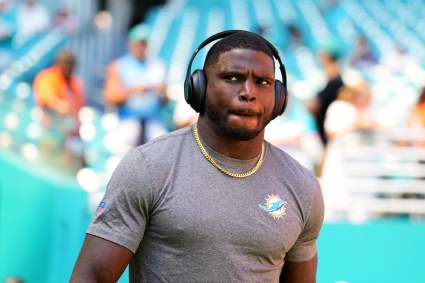 Tyreek Hill’s Cryptic Meme Post Signals Unrest for WR