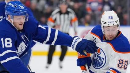 Maple Leafs Trade Idea Gives Oilers Forward Fresh Start
