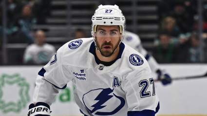 Lightning Vet Blueliner Likely Staying Put: Insider