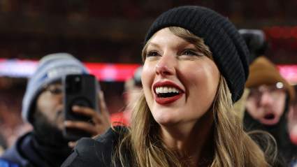 Taylor Swift Drops Major News Days Before Chiefs’ Primetime Showdown With the Texans