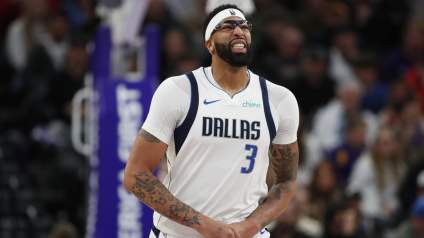 A ‘Silver Lining’ For Mavericks After Anthony Davis’ Hand Injury