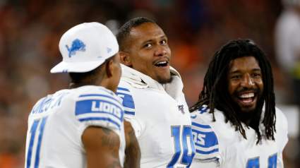 Bears Add Former All-Pro Linebacker Ahead of Playoff Matchup vs. Packers