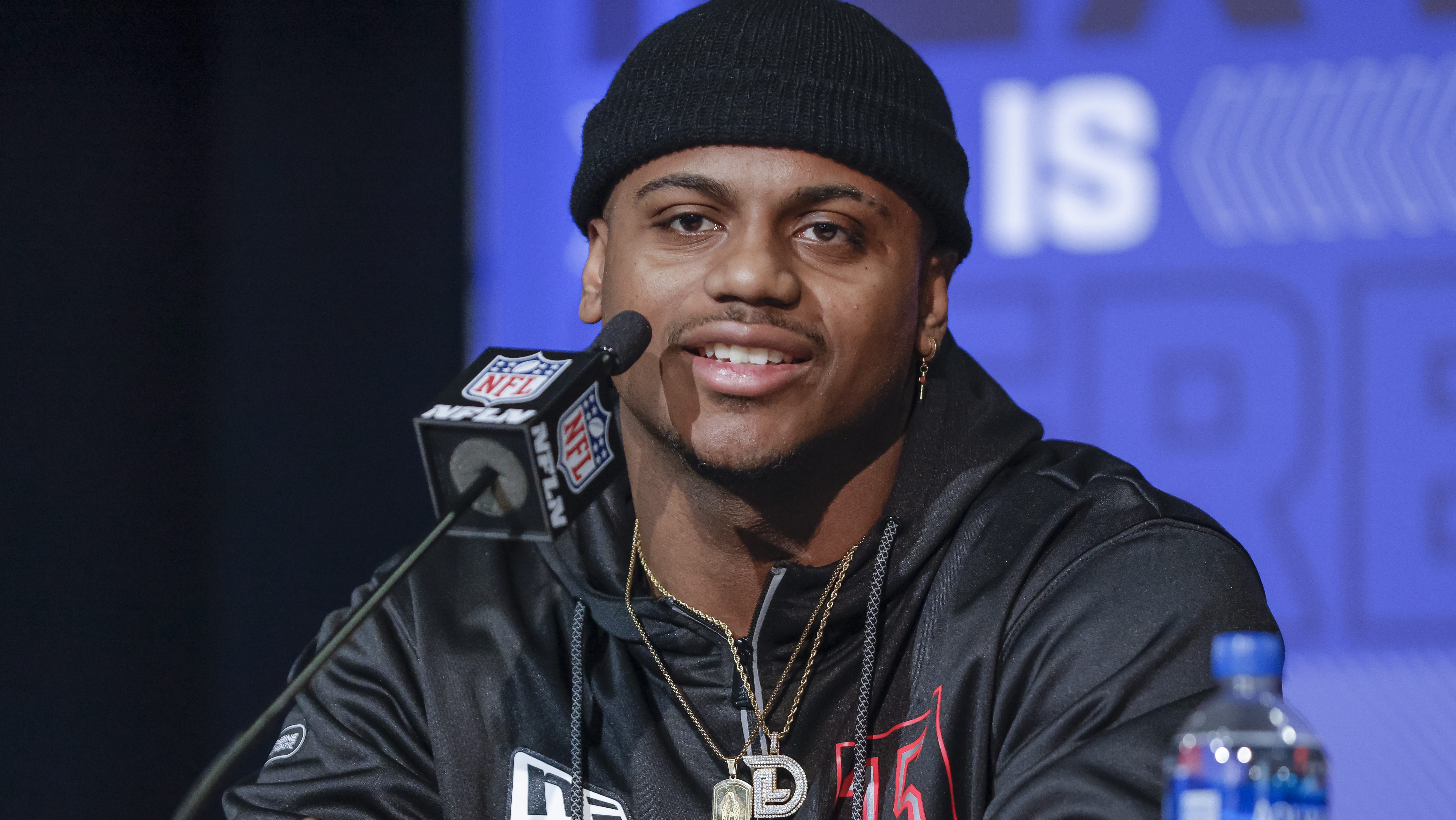 Giants sign former 3rd-rounder after Harbaugh news 🏈