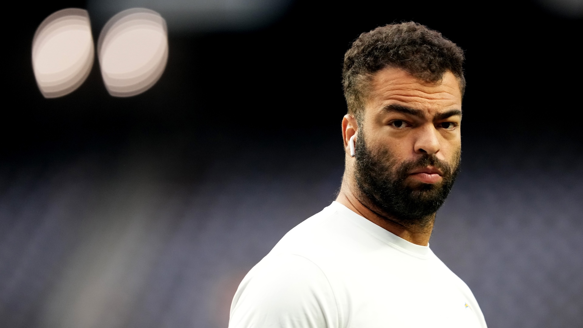 Ravens LB Takes Several Digs at Steelers Following Mike Tomlin’s Resignation.