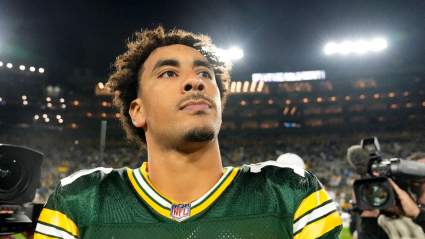 Packers Throw Bears a Quarterback Curveball Before Playoffs