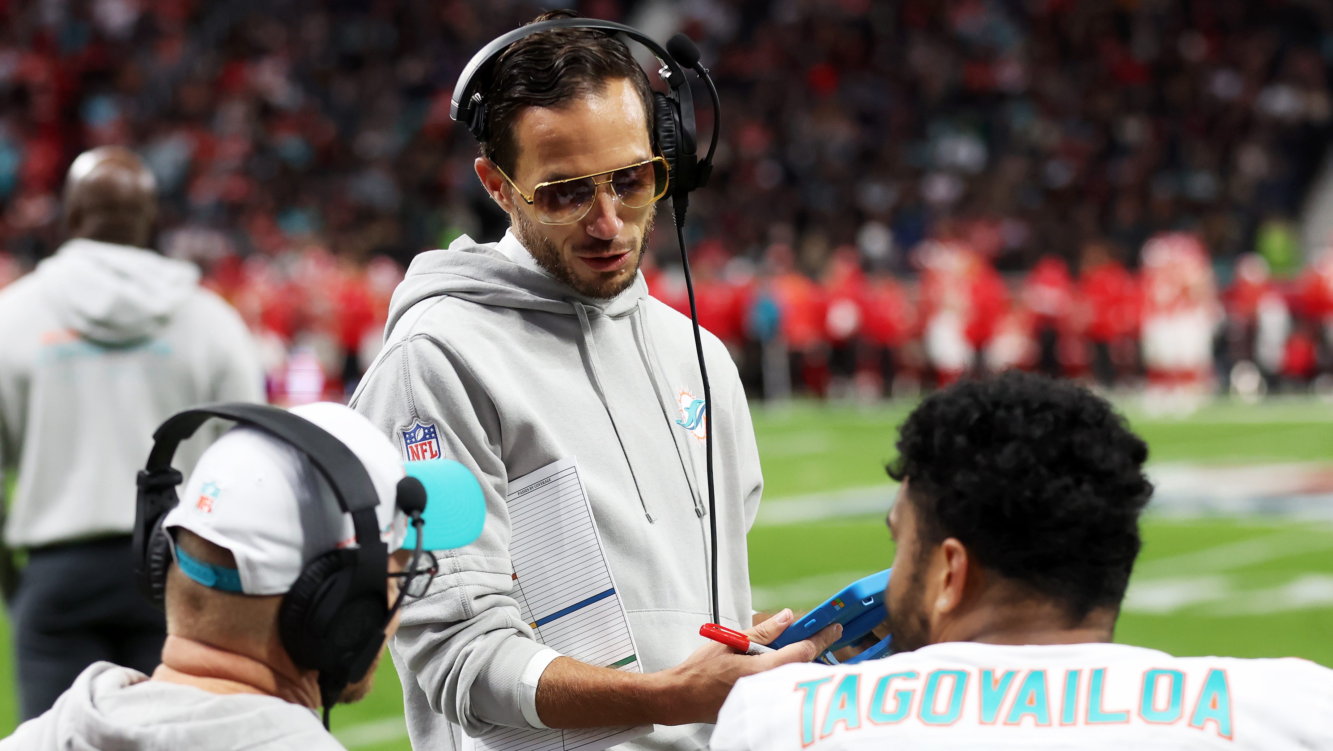 Former Dolphins player shares honest take on Mike McDaniel’s coaching.
