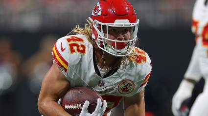 Chiefs Lose Rights to 6 Expiring Contracts Including Fan Favorite RB