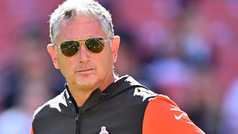 Defensive coordinator Jim Schwartz of the Cleveland Browns