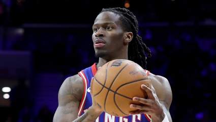 Lakers Battling ‘Half the NBA’ on Trade for 3-and-D Wing Ahead of Deadline