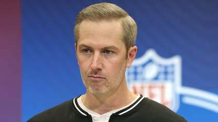 Jets Mock Draft Lands Two Foundational Players on Offense and Defense