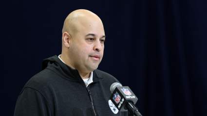 Offensive Assistant Gaining Steam in Steelers HC Candidacy: Reports