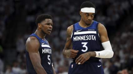 Wolves’ Anthony Edwards Sends DPOY Message After Jaden McDaniels’ Defense
