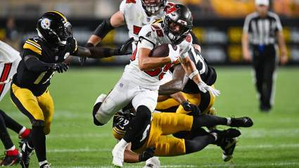 Buccaneers Bring Back QB-Turned-WR in First Flurry of Offseason Moves