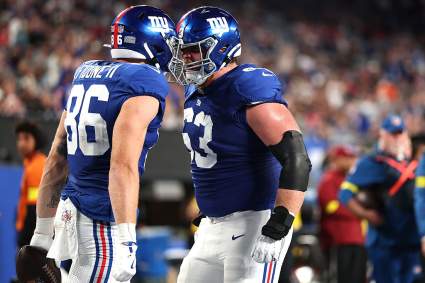 Giants Secure Young OL Talent in Reserve/Futures Signing