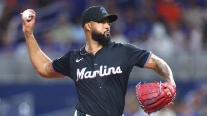 Yankees Predicted to Acquire Former Cy Young Winner in Surprising 3-Player Move