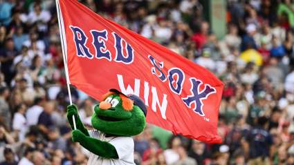 Red Sox Insider Issues Warning on Star Free Agent’s Fit at Fenway