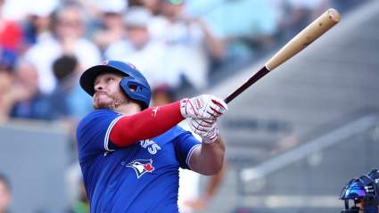 Blue Jays Sign New Speedy $10K Slugger as Big-Bat Hope Dims