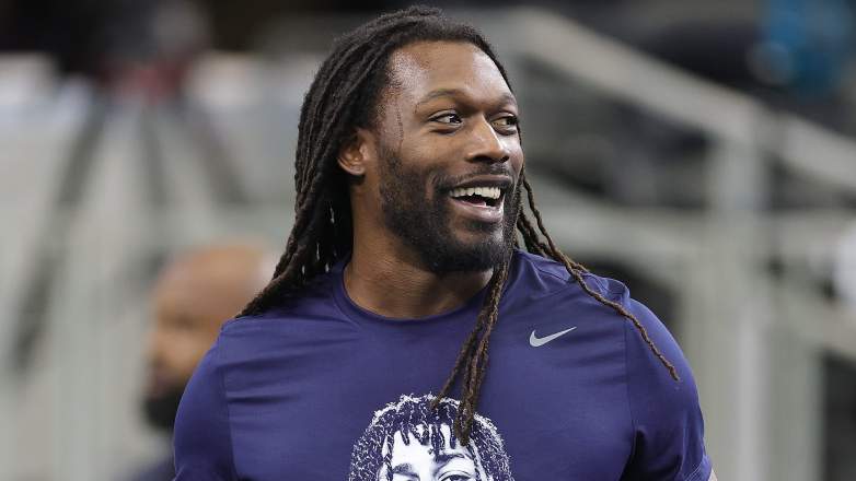 Jadeveon Clowney #42 of the Dallas Cowboys