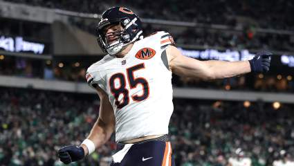 Cole Kmet Sends 8-Word Message to Packers Defender Dating His Sister
