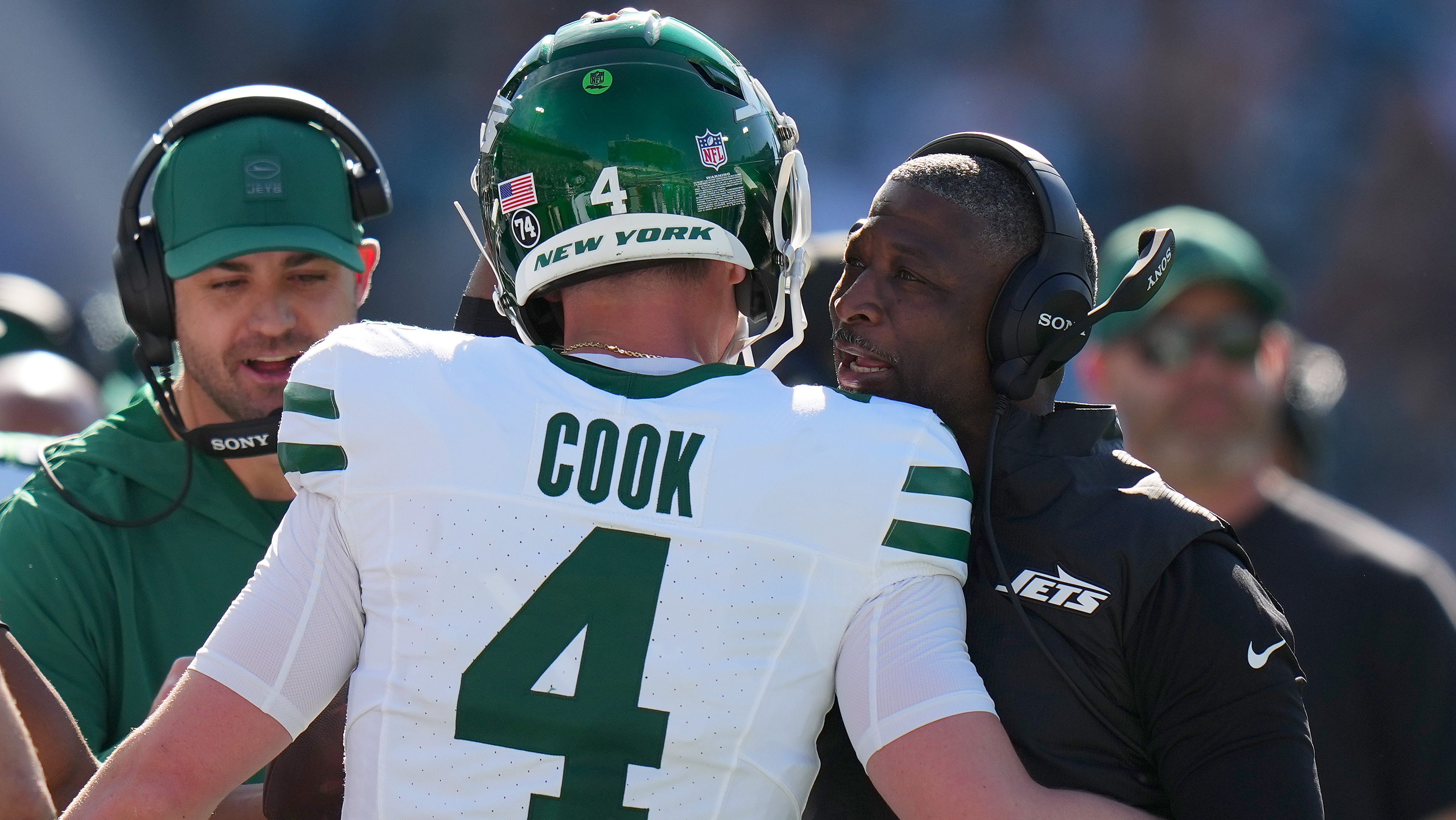 Jets HC Aaron Glenn calls offensive coaches; Grim Tanner Engstrand News 📰