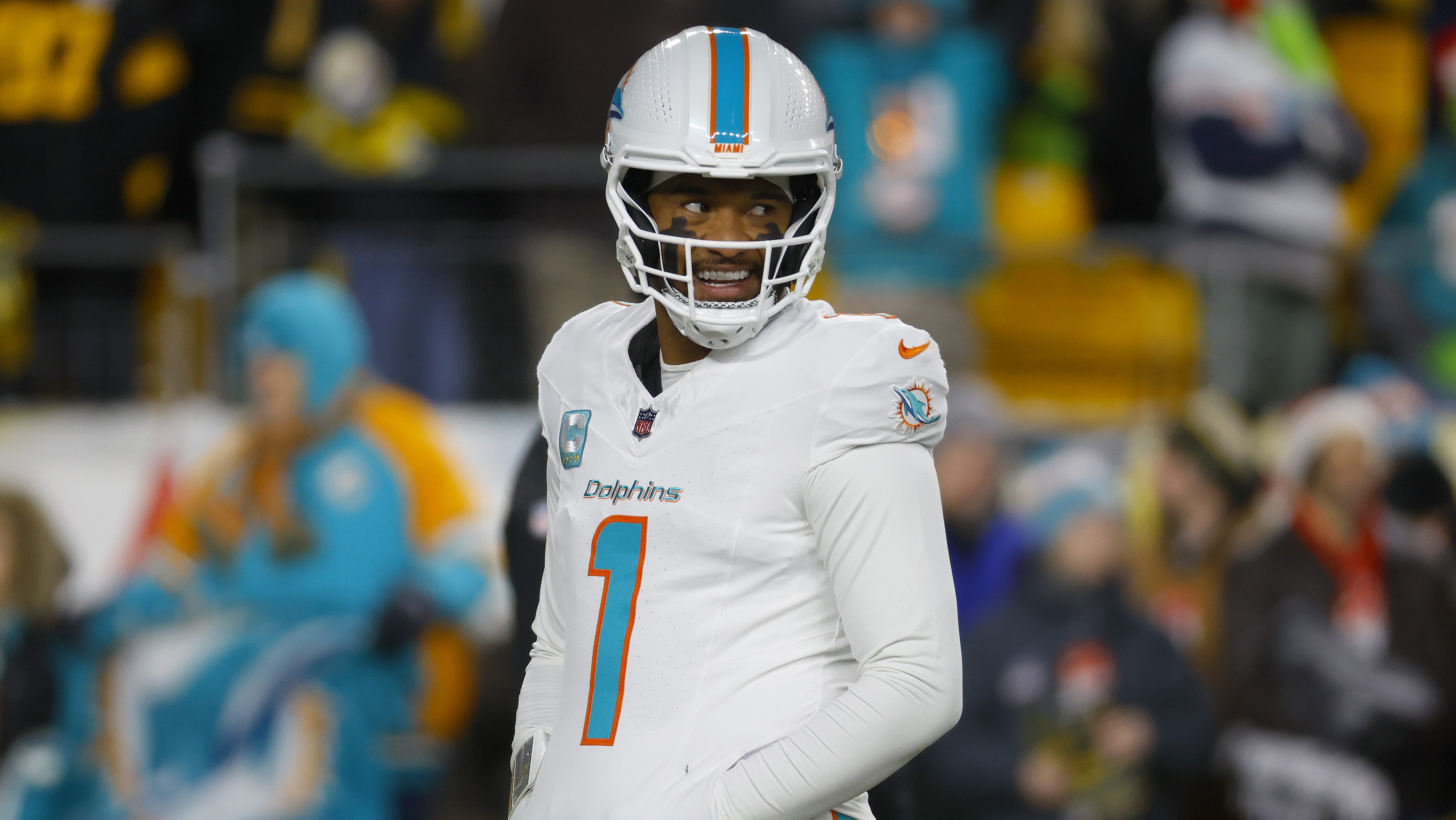 Prediction links the Miami Dolphins to a dual-threat quarterback 🏈