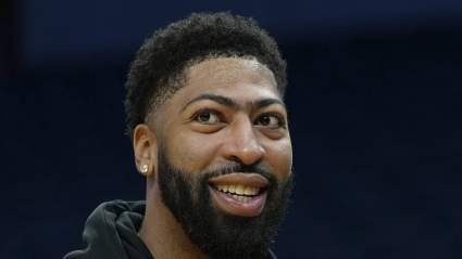3-Team Trade Proposal Lands Mavericks A Haul For Anthony Davis
