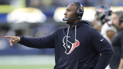 Texans Get Good News Before Regular-Season Finale Against Colts
