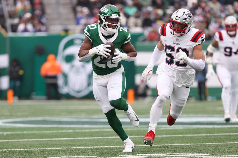 Jets. 