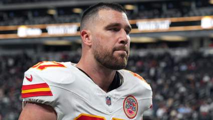 Travis Kelce’s Behavior in Locker Room Draws Attention After Chiefs Loss